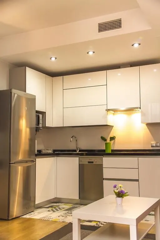 Apartamentos Momas La Casa De Mama Malaga 0*,