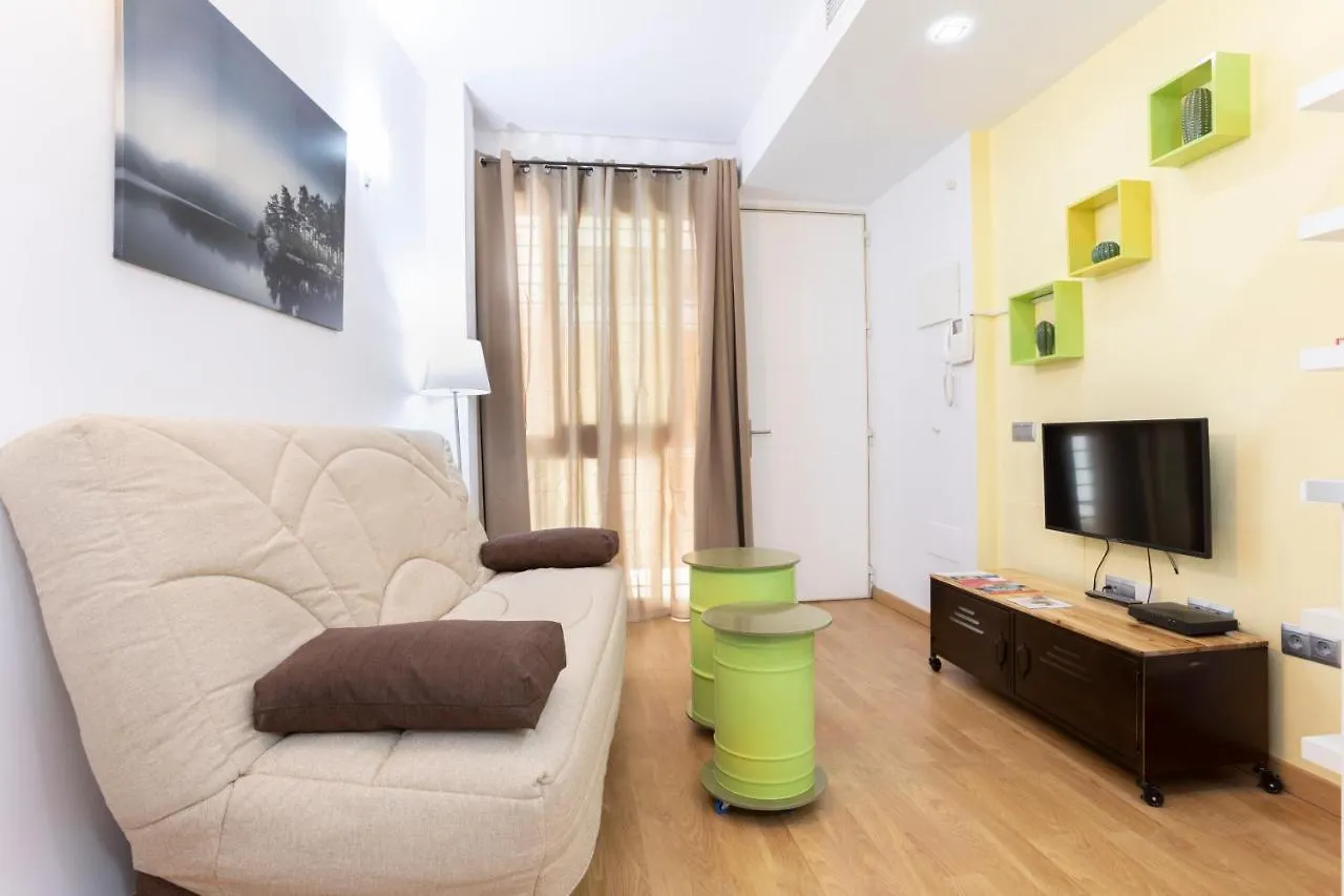Apartamentos Momas La Casa De Mama Malaga Apartment