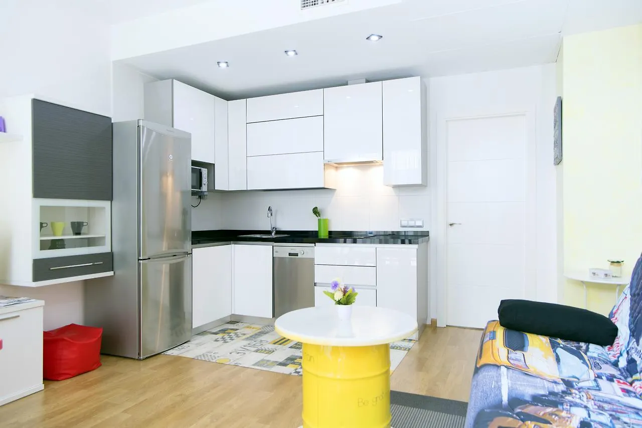 Apartamentos Momas La Casa De Mama Malaga